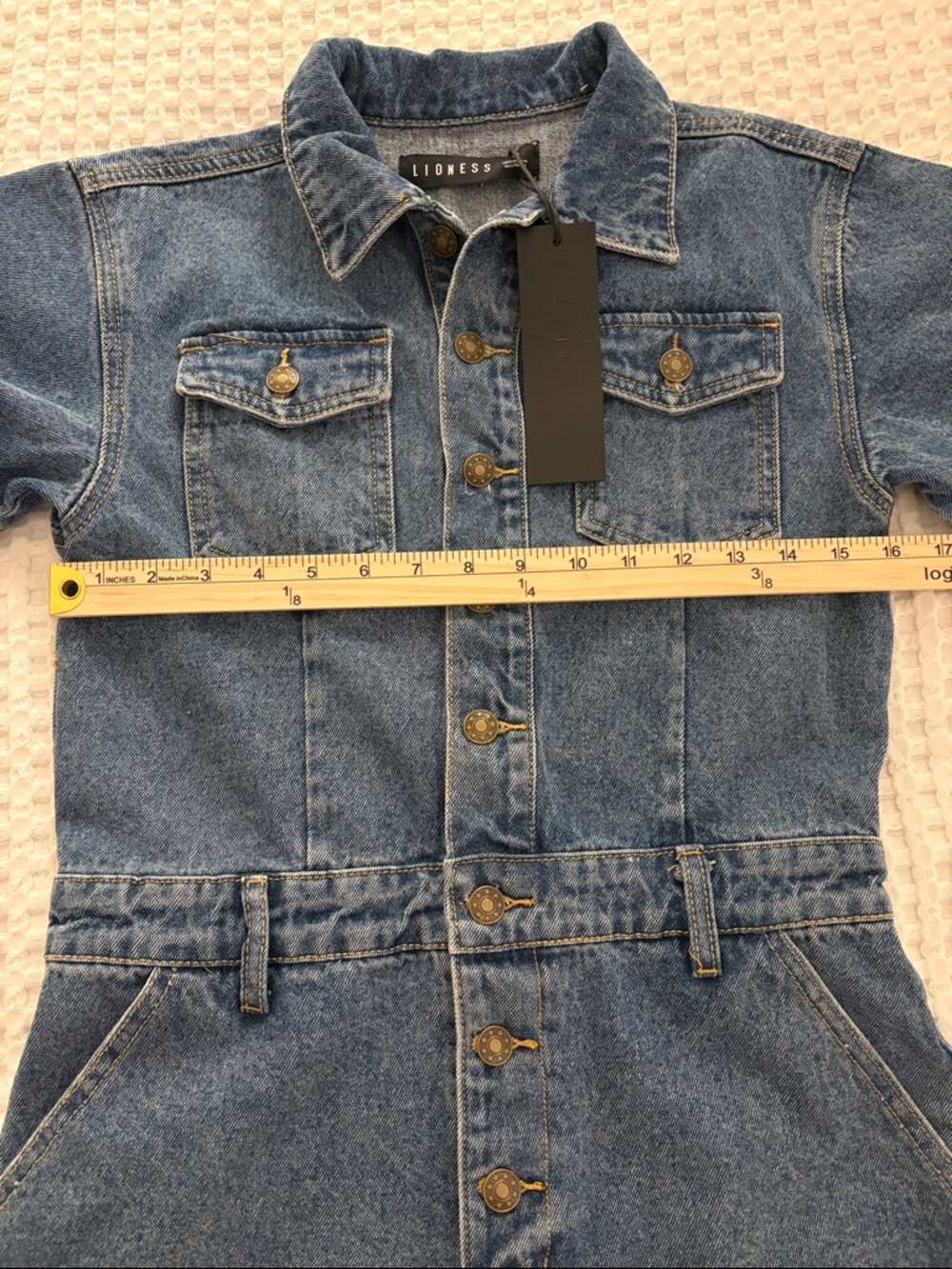 NWT Lioness Blue Denim Button front Preppy Shortalls Romper SZ M - Picture 5 of 6